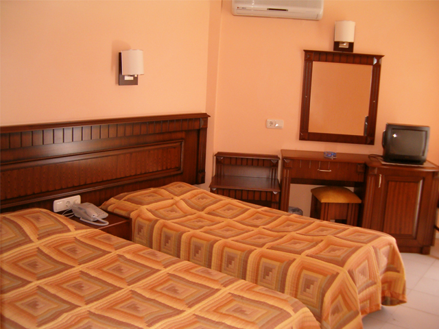 Kleopatra İkiz Otel